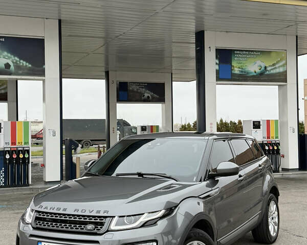 Сірий Ленд Ровер Рендж Ровер Евок, об'ємом двигуна 2 л та пробігом 65 тис. км за 21900 $, фото 6 на Automoto.ua