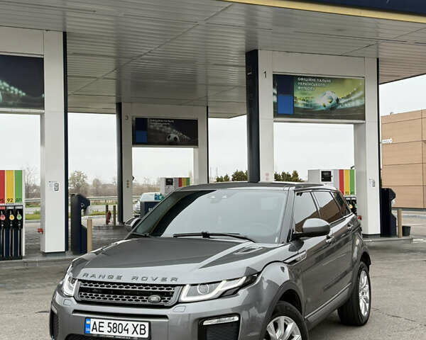 Сірий Ленд Ровер Рендж Ровер Евок, об'ємом двигуна 2 л та пробігом 65 тис. км за 21900 $, фото 1 на Automoto.ua