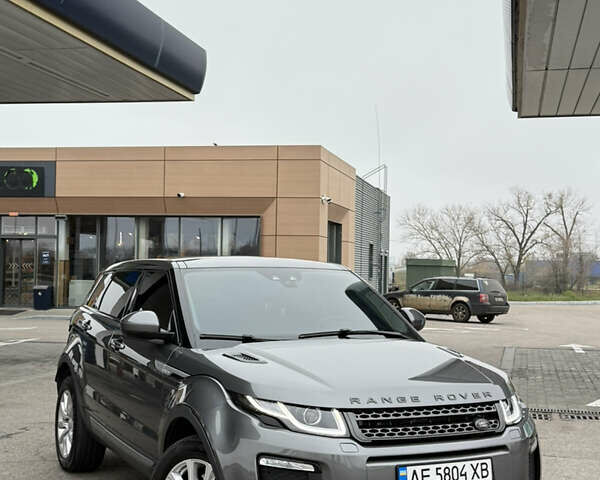 Сірий Ленд Ровер Рендж Ровер Евок, об'ємом двигуна 2 л та пробігом 65 тис. км за 21900 $, фото 11 на Automoto.ua
