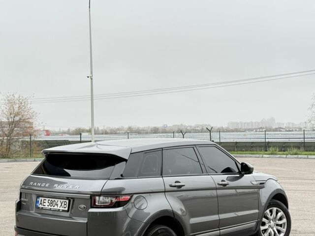 Сірий Ленд Ровер Рендж Ровер Евок, об'ємом двигуна 2 л та пробігом 65 тис. км за 21900 $, фото 7 на Automoto.ua