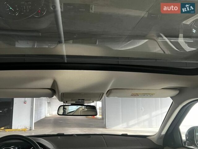 Серый Ленд Ровер Рендж Ровер Эвок, объемом двигателя 2 л и пробегом 59 тыс. км за 30000 $, фото 11 на Automoto.ua