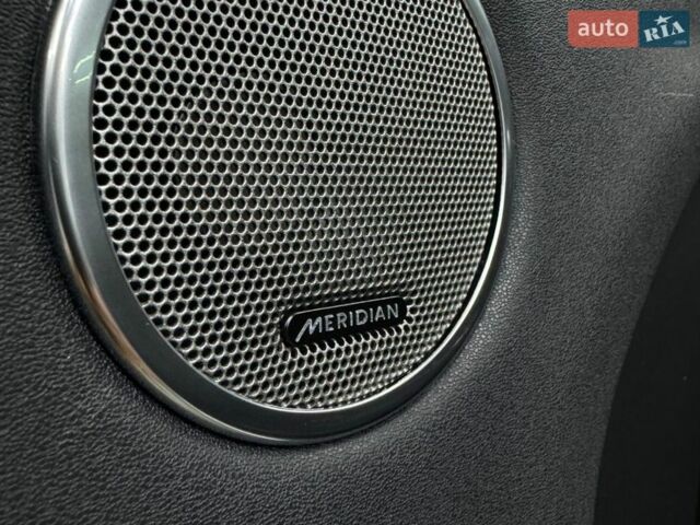 Серый Ленд Ровер Рендж Ровер Эвок, объемом двигателя 2 л и пробегом 120 тыс. км за 17650 $, фото 27 на Automoto.ua