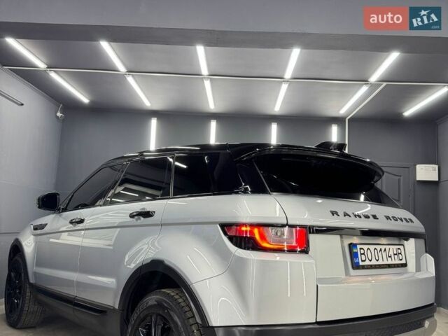 Серый Ленд Ровер Рендж Ровер Эвок, объемом двигателя 2 л и пробегом 120 тыс. км за 17650 $, фото 7 на Automoto.ua