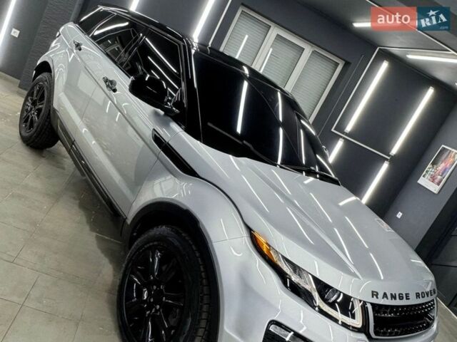 Серый Ленд Ровер Рендж Ровер Эвок, объемом двигателя 2 л и пробегом 120 тыс. км за 17650 $, фото 2 на Automoto.ua