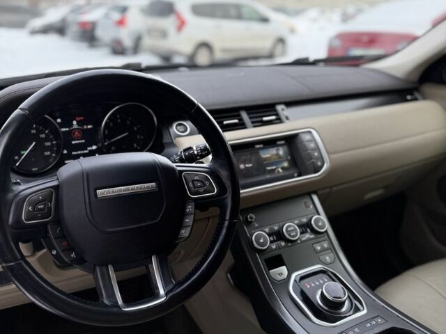 Сірий Ленд Ровер Рендж Ровер Евок, об'ємом двигуна 2 л та пробігом 173 тис. км за 20800 $, фото 6 на Automoto.ua