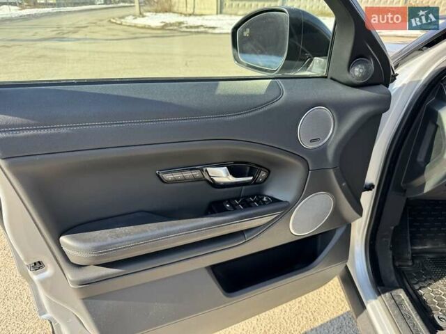 Серый Ленд Ровер Рендж Ровер Эвок, объемом двигателя 2 л и пробегом 82 тыс. км за 22800 $, фото 12 на Automoto.ua