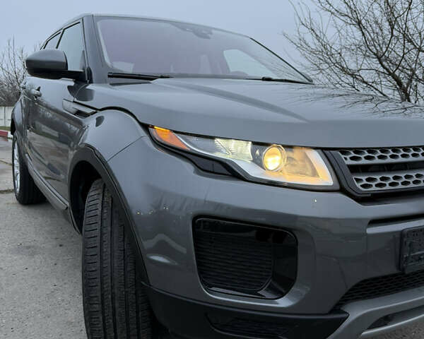 Сірий Ленд Ровер Рендж Ровер Евок, об'ємом двигуна 2 л та пробігом 103 тис. км за 18500 $, фото 4 на Automoto.ua