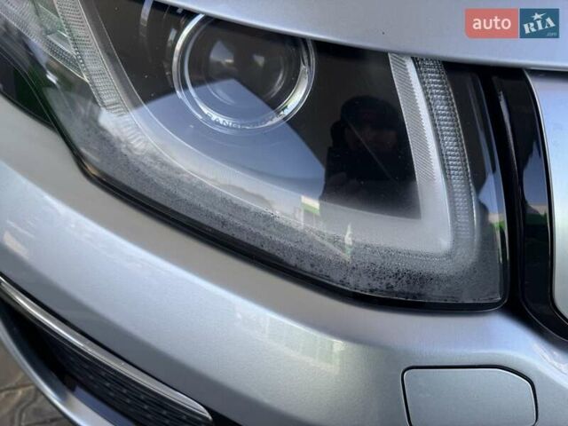 Серый Ленд Ровер Рендж Ровер Эвок, объемом двигателя 2 л и пробегом 82 тыс. км за 22800 $, фото 2 на Automoto.ua