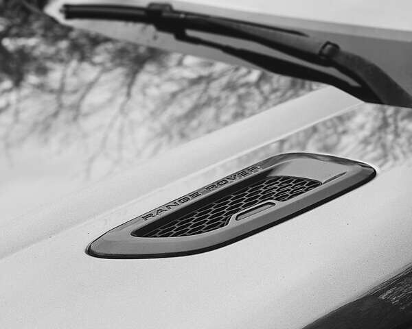 Серый Ленд Ровер Рендж Ровер Эвок, объемом двигателя 2 л и пробегом 70 тыс. км за 26500 $, фото 13 на Automoto.ua