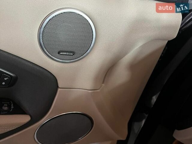 Серый Ленд Ровер Рендж Ровер Эвок, объемом двигателя 2 л и пробегом 59 тыс. км за 30000 $, фото 10 на Automoto.ua