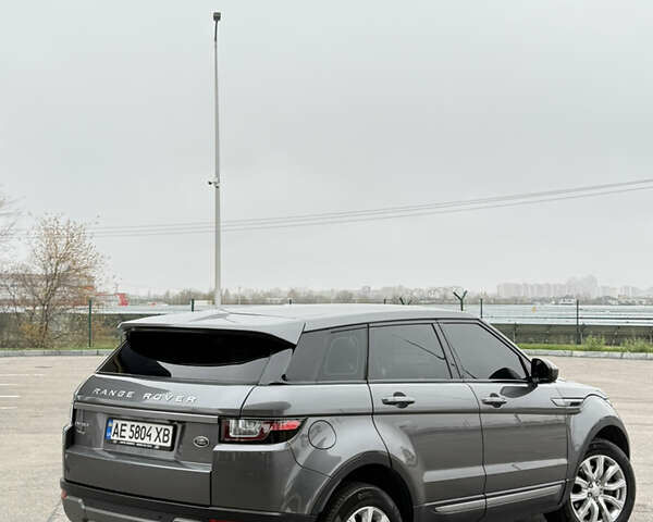 Сірий Ленд Ровер Рендж Ровер Евок, об'ємом двигуна 2 л та пробігом 65 тис. км за 21900 $, фото 3 на Automoto.ua