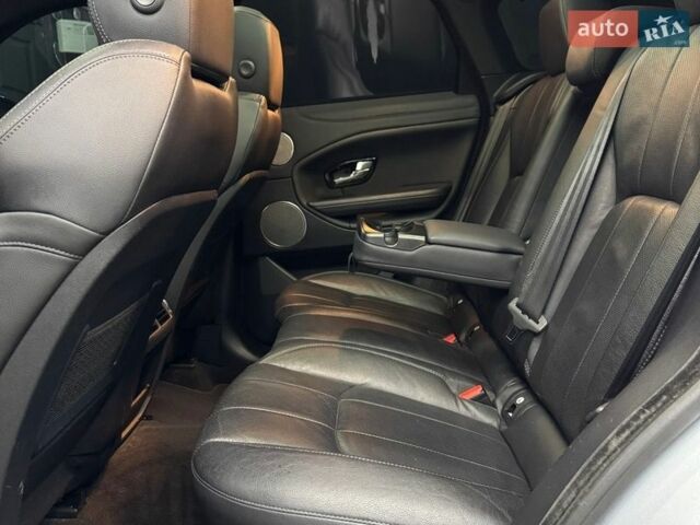 Серый Ленд Ровер Рендж Ровер Эвок, объемом двигателя 2 л и пробегом 120 тыс. км за 17650 $, фото 15 на Automoto.ua