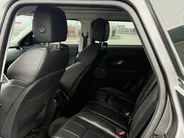 Сірий Ленд Ровер Рендж Ровер Евок, об'ємом двигуна 2 л та пробігом 65 тис. км за 21900 $, фото 14 на Automoto.ua