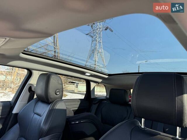 Серый Ленд Ровер Рендж Ровер Эвок, объемом двигателя 2 л и пробегом 82 тыс. км за 22800 $, фото 16 на Automoto.ua