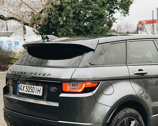 Серый Ленд Ровер Рендж Ровер Эвок, объемом двигателя 2 л и пробегом 70 тыс. км за 26500 $, фото 6 на Automoto.ua