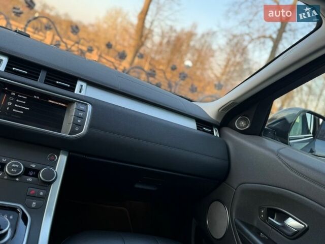 Серый Ленд Ровер Рендж Ровер Эвок, объемом двигателя 2 л и пробегом 130 тыс. км за 23300 $, фото 76 на Automoto.ua