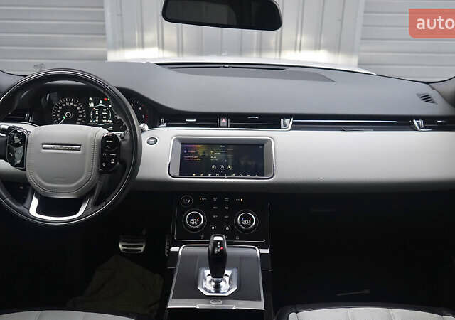 Серый Ленд Ровер Рендж Ровер Эвок, объемом двигателя 2 л и пробегом 95 тыс. км за 37800 $, фото 30 на Automoto.ua