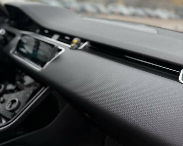 Серый Ленд Ровер Рендж Ровер Эвок, объемом двигателя 2 л и пробегом 120 тыс. км за 35000 $, фото 28 на Automoto.ua