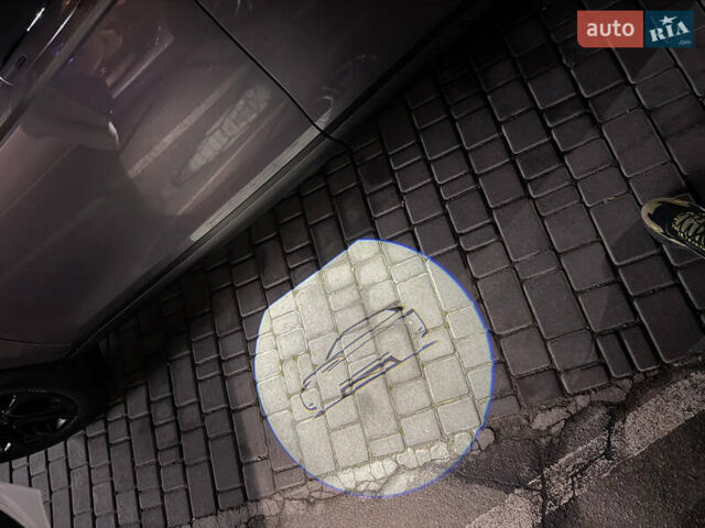 Серый Ленд Ровер Рендж Ровер Эвок, объемом двигателя 2 л и пробегом 70 тыс. км за 34000 $, фото 27 на Automoto.ua