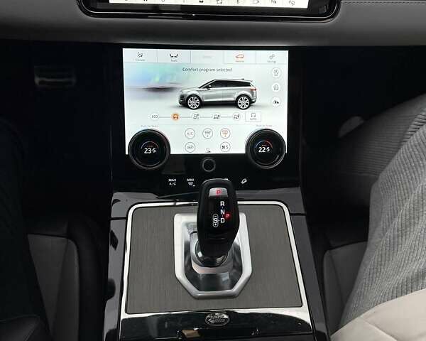 Сірий Ленд Ровер Рендж Ровер Евок, об'ємом двигуна 2 л та пробігом 96 тис. км за 35500 $, фото 16 на Automoto.ua