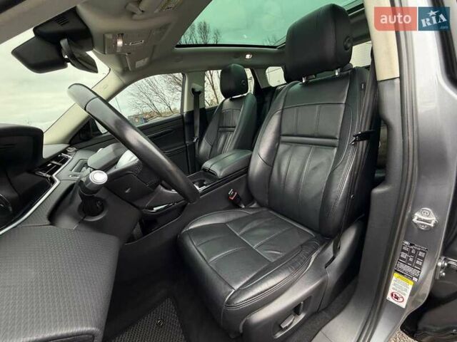 Сірий Ленд Ровер Рендж Ровер Евок, об'ємом двигуна 2 л та пробігом 84 тис. км за 32500 $, фото 24 на Automoto.ua
