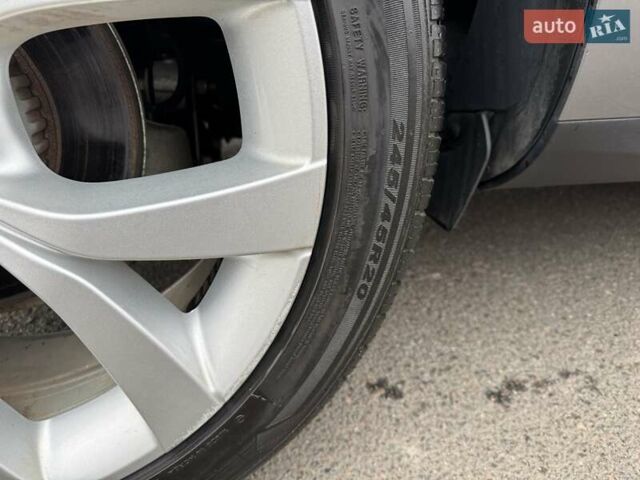 Серый Ленд Ровер Рендж Ровер Эвок, объемом двигателя 2 л и пробегом 83 тыс. км за 34990 $, фото 10 на Automoto.ua