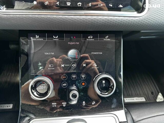 Сірий Ленд Ровер Рендж Ровер Евок, об'ємом двигуна 2 л та пробігом 65 тис. км за 30790 $, фото 16 на Automoto.ua