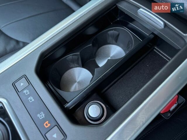 Серый Ленд Ровер Рендж Ровер Эвок, объемом двигателя 2 л и пробегом 130 тыс. км за 23900 $, фото 64 на Automoto.ua