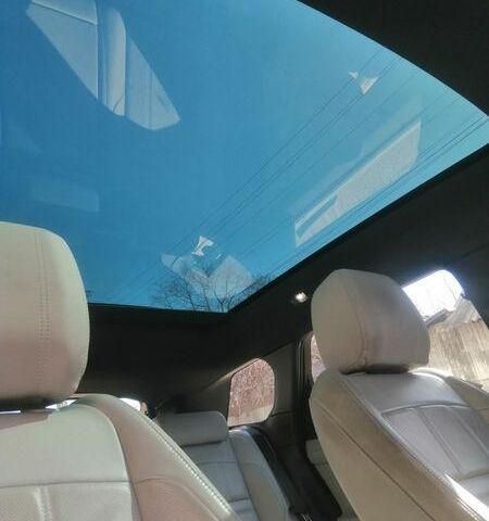 Серый Ленд Ровер Рендж Ровер Эвок, объемом двигателя 2 л и пробегом 26 тыс. км за 39900 $, фото 4 на Automoto.ua