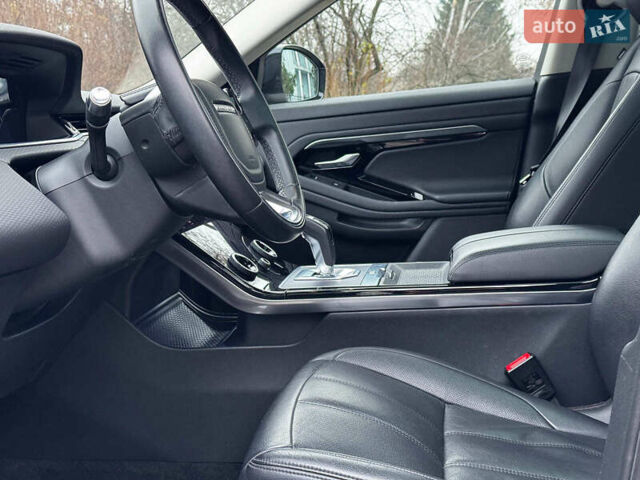 Сірий Ленд Ровер Рендж Ровер Евок, об'ємом двигуна 2 л та пробігом 65 тис. км за 28000 $, фото 35 на Automoto.ua