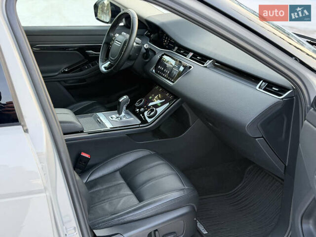 Серый Ленд Ровер Рендж Ровер Эвок, объемом двигателя 2 л и пробегом 71 тыс. км за 33500 $, фото 10 на Automoto.ua