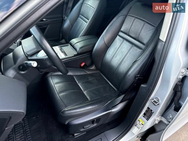 Сірий Ленд Ровер Рендж Ровер Евок, об'ємом двигуна 2 л та пробігом 71 тис. км за 30500 $, фото 18 на Automoto.ua