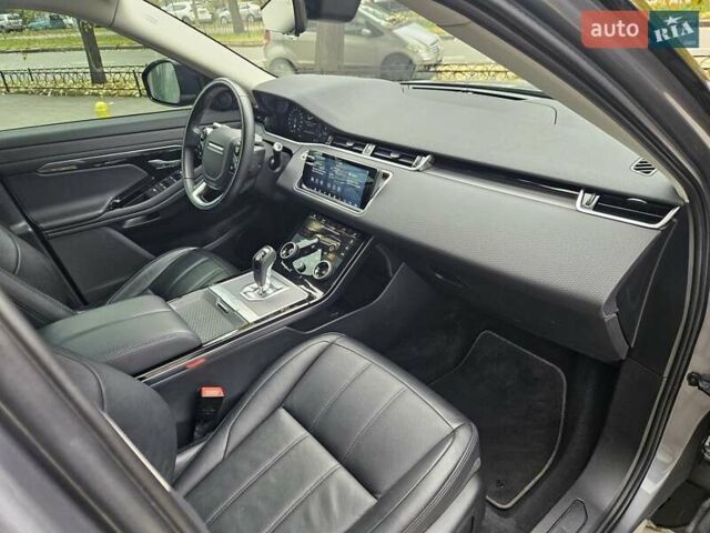 Ленд Ровер Рендж Ровер Эвок 2019 в Киеве на Automoto.ua Серый Ленд Ровер Рендж Ровер Эвок, объемом двигателя 2 л и пробегом 37 тыс. км за 35890 $, фото 33 на Automoto.ua