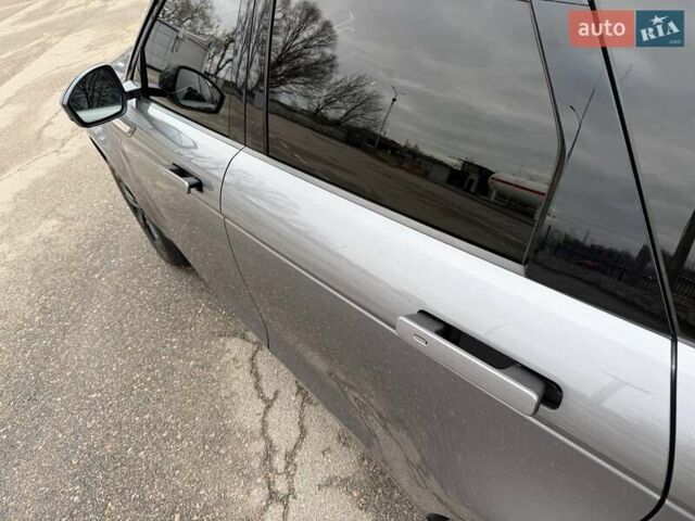 Серый Ленд Ровер Рендж Ровер Эвок, объемом двигателя 2 л и пробегом 85 тыс. км за 29500 $, фото 25 на Automoto.ua