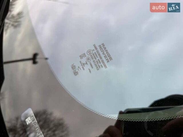 Серый Ленд Ровер Рендж Ровер Эвок, объемом двигателя 2 л и пробегом 85 тыс. км за 29500 $, фото 12 на Automoto.ua