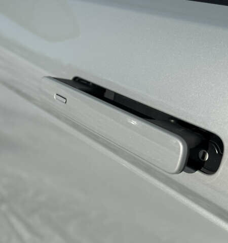 Сірий Ленд Ровер Рендж Ровер Евок, об'ємом двигуна 2 л та пробігом 71 тис. км за 29900 $, фото 20 на Automoto.ua