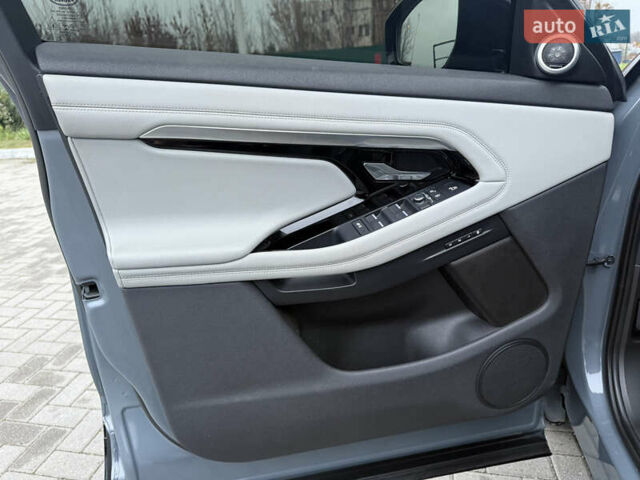 Сірий Ленд Ровер Рендж Ровер Евок, об'ємом двигуна 2 л та пробігом 161 тис. км за 29999 $, фото 19 на Automoto.ua