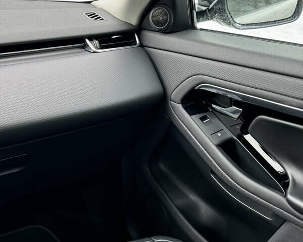 Сірий Ленд Ровер Рендж Ровер Евок, об'ємом двигуна 2 л та пробігом 108 тис. км за 26900 $, фото 10 на Automoto.ua