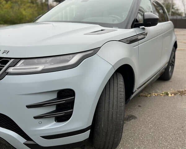 Ленд Ровер Рендж Ровер Эвок 2019 в Киеве на Automoto.ua Серый Ленд Ровер Рендж Ровер Эвок, объемом двигателя 2 л и пробегом 70 тыс. км за 33500 $, фото 15 на Automoto.ua