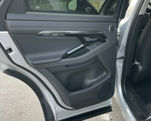 Сірий Ленд Ровер Рендж Ровер Евок, об'ємом двигуна 2 л та пробігом 36 тис. км за 35000 $, фото 9 на Automoto.ua