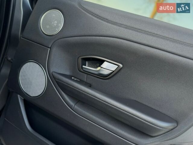 Серый Ленд Ровер Рендж Ровер Эвок, объемом двигателя 2 л и пробегом 130 тыс. км за 23900 $, фото 78 на Automoto.ua
