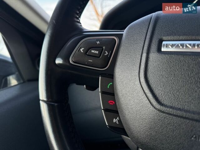 Серый Ленд Ровер Рендж Ровер Эвок, объемом двигателя 2 л и пробегом 130 тыс. км за 23900 $, фото 47 на Automoto.ua