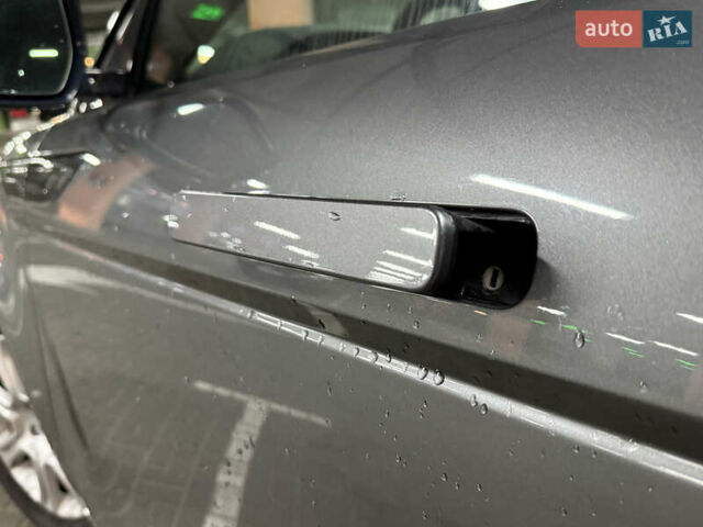 Сірий Ленд Ровер Рендж Ровер Евок, об'ємом двигуна 2 л та пробігом 103 тис. км за 31700 $, фото 12 на Automoto.ua