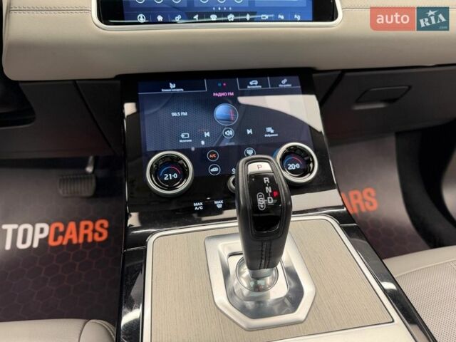 Серый Ленд Ровер Рендж Ровер Эвок, объемом двигателя 2 л и пробегом 75 тыс. км за 31500 $, фото 46 на Automoto.ua