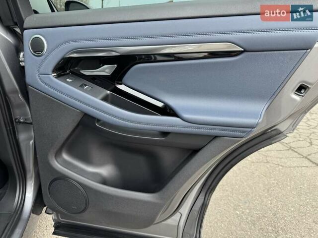 Серый Ленд Ровер Рендж Ровер Эвок, объемом двигателя 2 л и пробегом 83 тыс. км за 34990 $, фото 44 на Automoto.ua