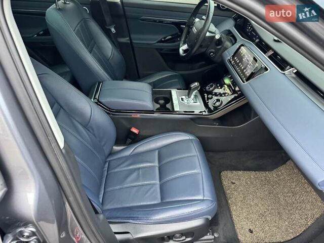 Серый Ленд Ровер Рендж Ровер Эвок, объемом двигателя 2 л и пробегом 83 тыс. км за 34990 $, фото 41 на Automoto.ua