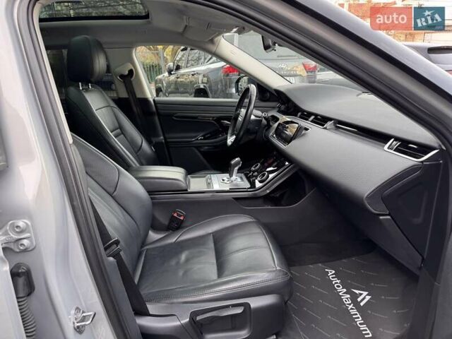 Серый Ленд Ровер Рендж Ровер Эвок, объемом двигателя 2 л и пробегом 108 тыс. км за 32900 $, фото 14 на Automoto.ua