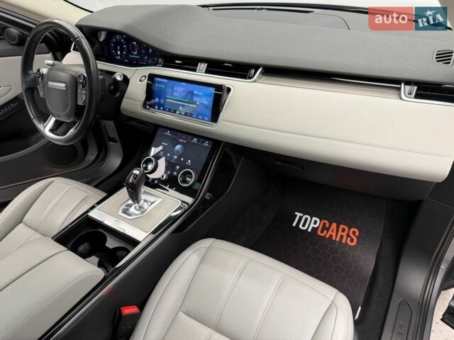 Серый Ленд Ровер Рендж Ровер Эвок, объемом двигателя 2 л и пробегом 75 тыс. км за 31500 $, фото 37 на Automoto.ua