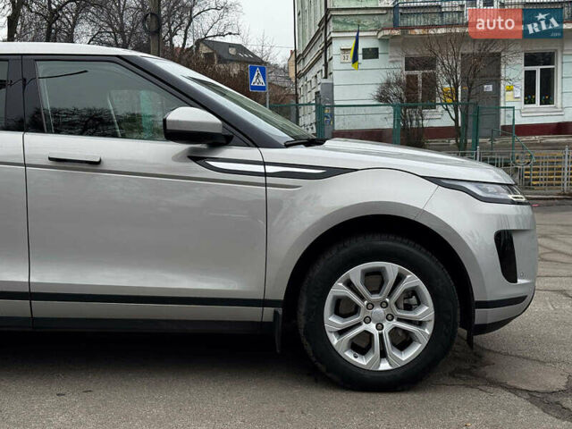 Сірий Ленд Ровер Рендж Ровер Евок, об'ємом двигуна 2 л та пробігом 65 тис. км за 28000 $, фото 9 на Automoto.ua