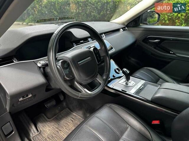 Серый Ленд Ровер Рендж Ровер Эвок, объемом двигателя 2 л и пробегом 65 тыс. км за 30790 $, фото 10 на Automoto.ua